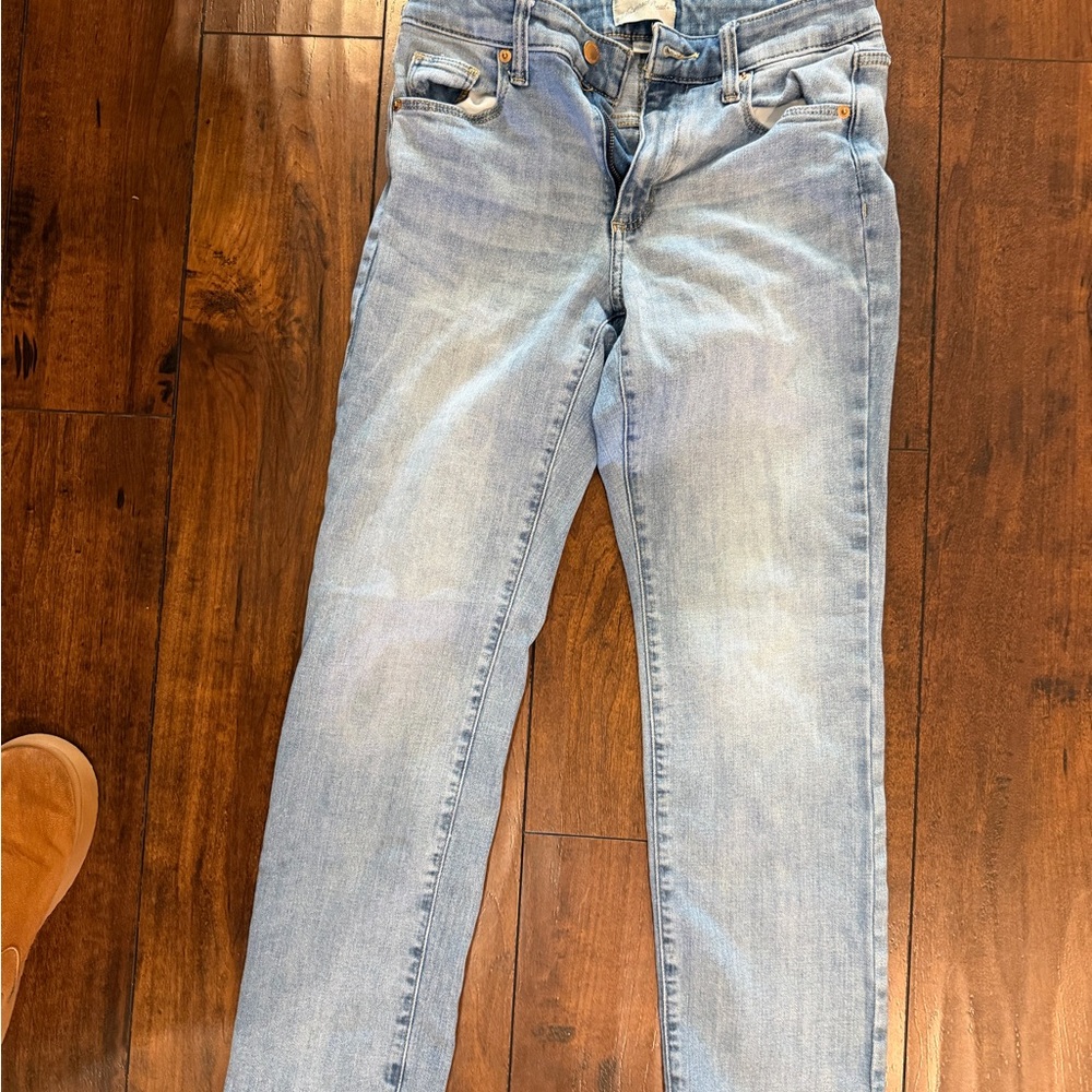 Universal Thread Light Wash Skinny Jeans